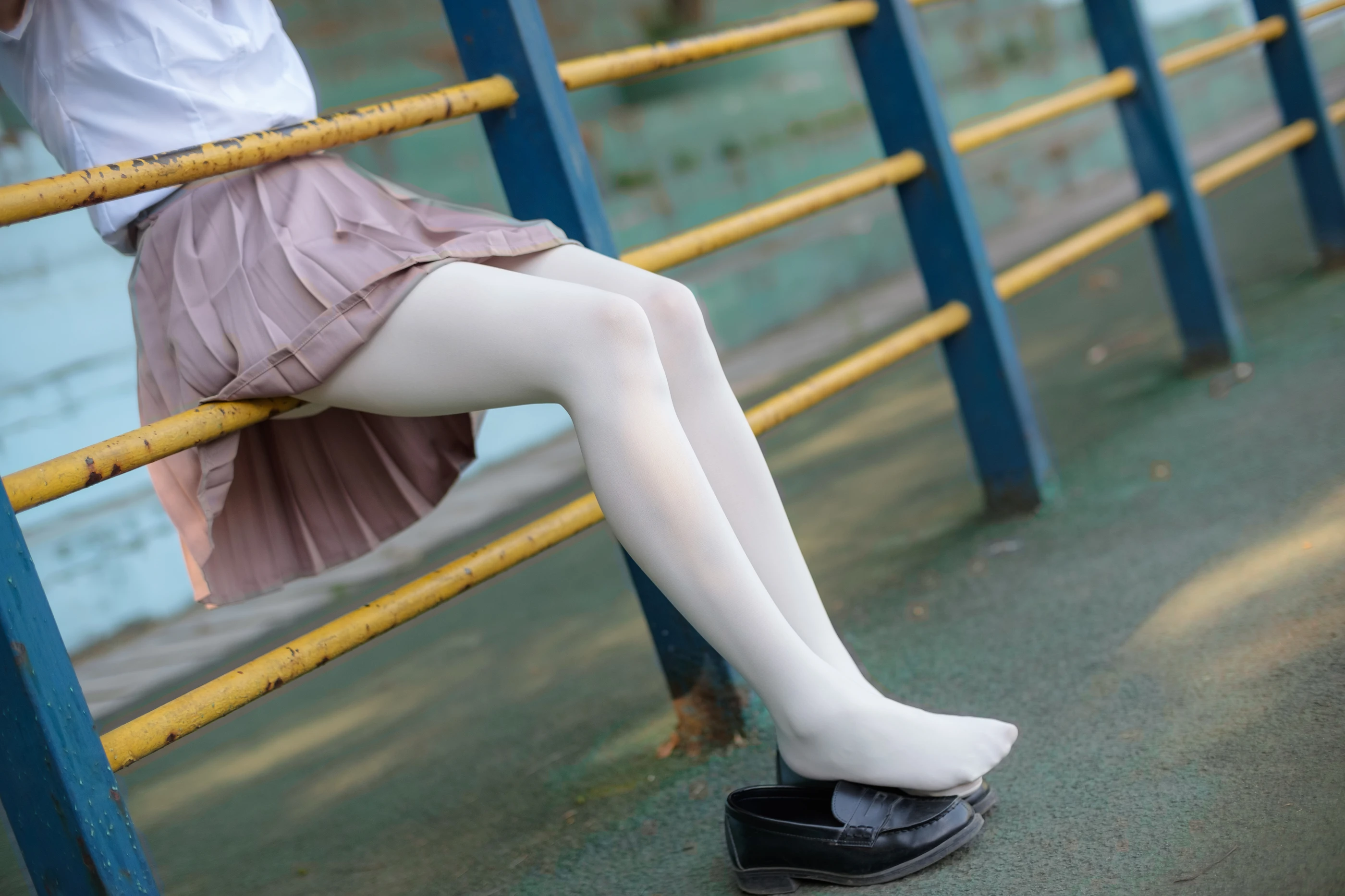 森萝财团 R15-030 [67P]插图1
